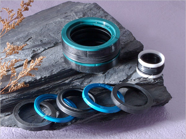 品牌油封 耐高温油封 UKS骨架油封